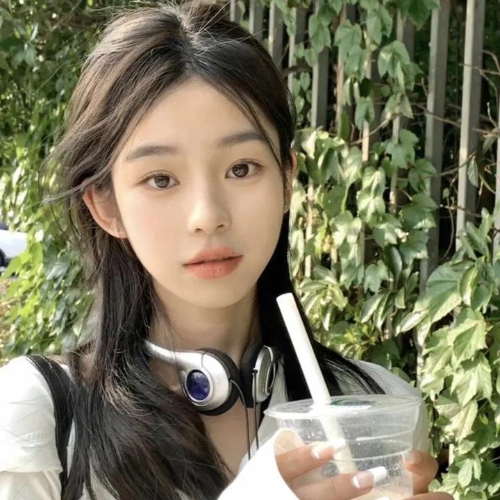 金光松美的四块石板